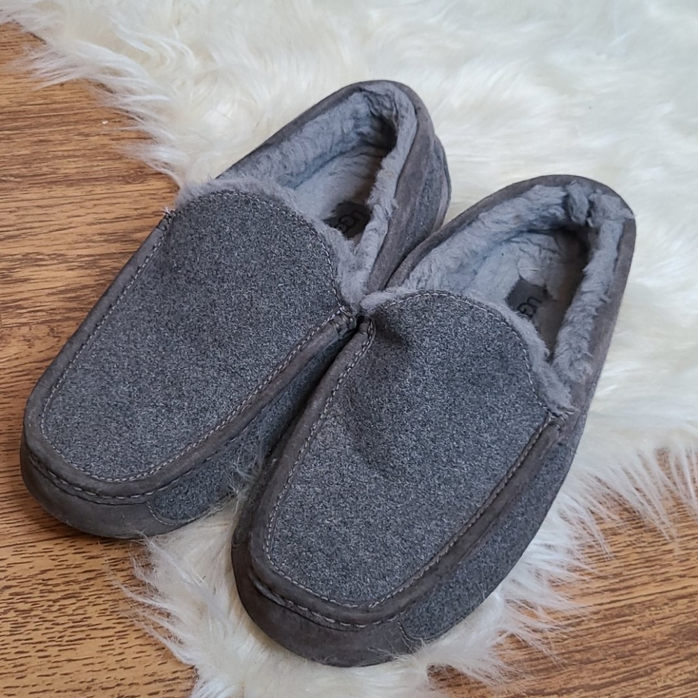 UGG Ascot slippers gray felt & suede leather sz 12